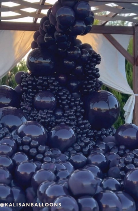 Balony lateksowe Kalisan Plum, fioletowy 30 cm, 100 szt. Kalisan Balony lateksowe Kalisan Plum, fioletowy 30 cm, 100 szt. Kalisan