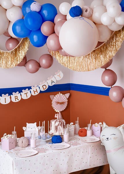 Obrus papierowy Łapki, 180x120 cm Partydeco Obrus papierowy Łapki, 180x120 cm Partydeco