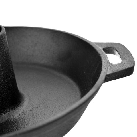 Patelnia ze stojakiem na kurczaka żeliwna LITINA 28 cm Patelnia ze stojakiem na kurczaka żeliwna LITINA 28 cm