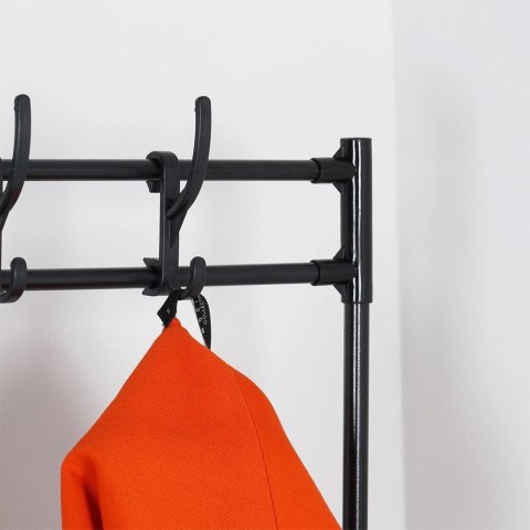 Wieszak na ubrania z regałem na buty metalowy czarny 57x28x156 cm Wieszak na ubrania z regałem na buty metalowy czarny 57x28x156 cm
