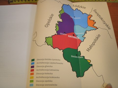 Przewodnik SANKTUARIA Wojewódzstwa Śląskiego Przewodnik SANKTUARIA Wojewódzstwa Śląskiego