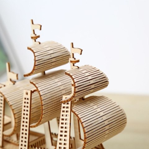 DREWNIANE PUZZLE MODEL 3D - STATEK DIY 7+ DREWNIANE PUZZLE MODEL 3D - STATEK DIY 7+