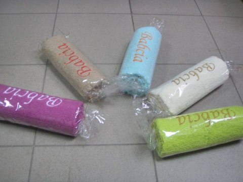 Ręcznik haftowany 50X100 BABCIA Ręcznik haftowany 50X100 BABCIA