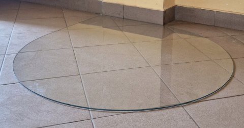 Szyba podstawa hartowana pod kominek 100 x 100 łza Szyba podstawa hartowana pod kominek 100 x 100 łza